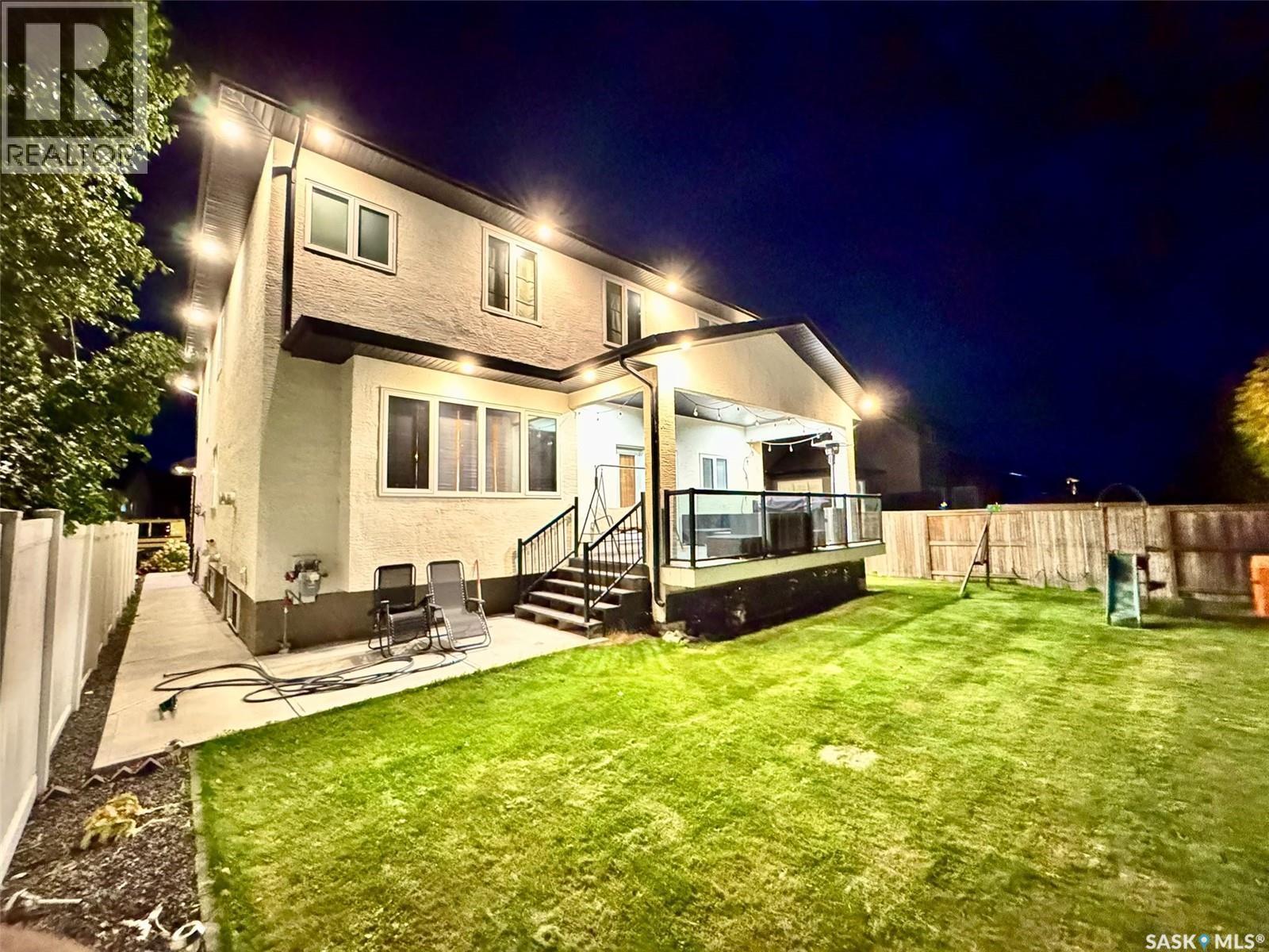 319 Roy Crescent, Saskatoon, SK