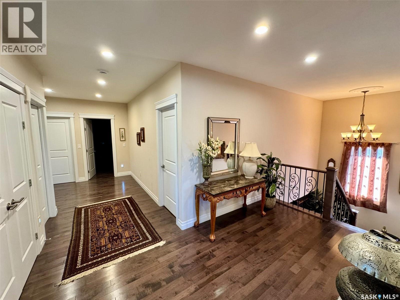 319 Roy Crescent, Saskatoon, SK