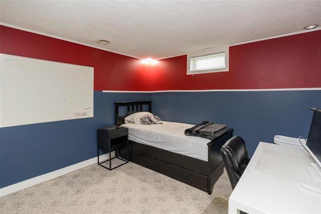 71 Rougeau Ave, Winnipeg, MB