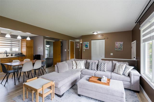 71 Rougeau Ave, Winnipeg, MB