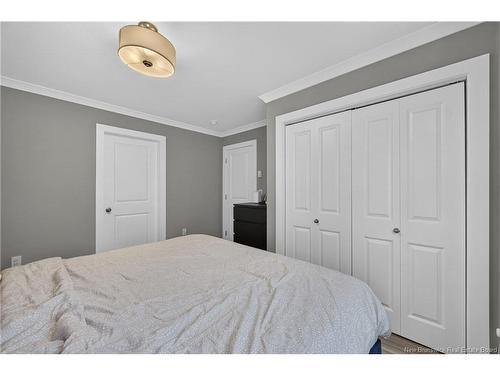 43 Eatman Ave, Fredericton, NB 