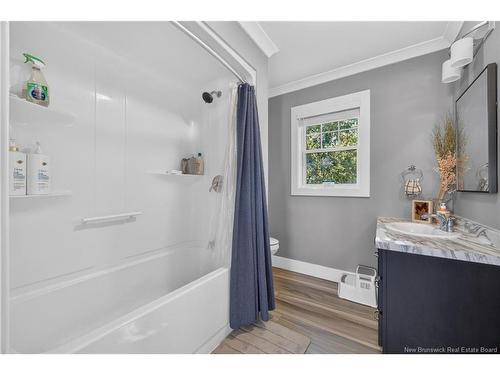 43 Eatman Ave, Fredericton, NB 