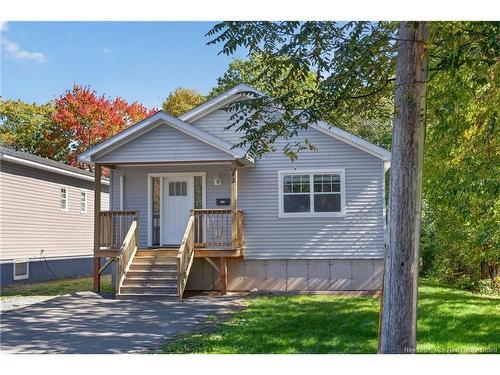 43 Eatman Ave, Fredericton, NB 