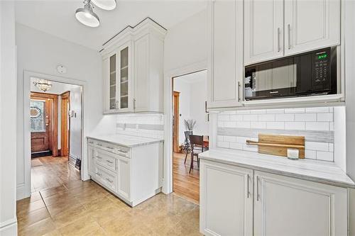 745 Warsaw Ave, Winnipeg, MB 