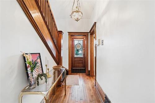 745 Warsaw Ave, Winnipeg, MB 
