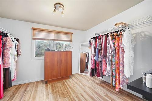 745 Warsaw Ave, Winnipeg, MB 