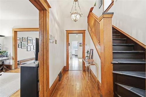 745 Warsaw Ave, Winnipeg, MB 