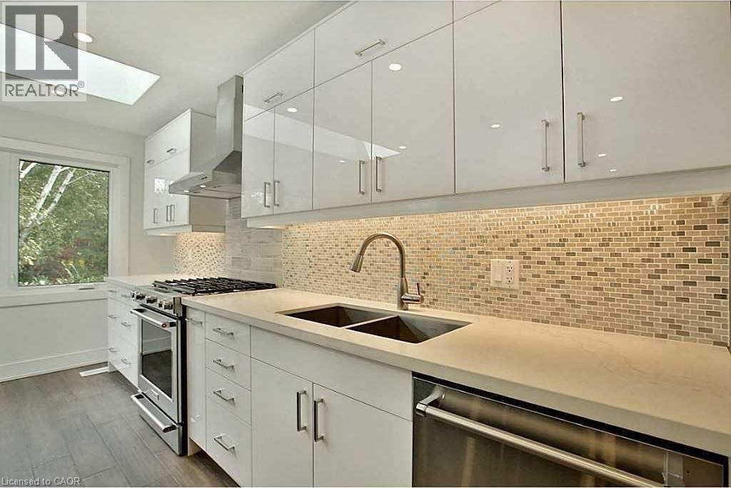 239 Guelph Line, Burlington, ON