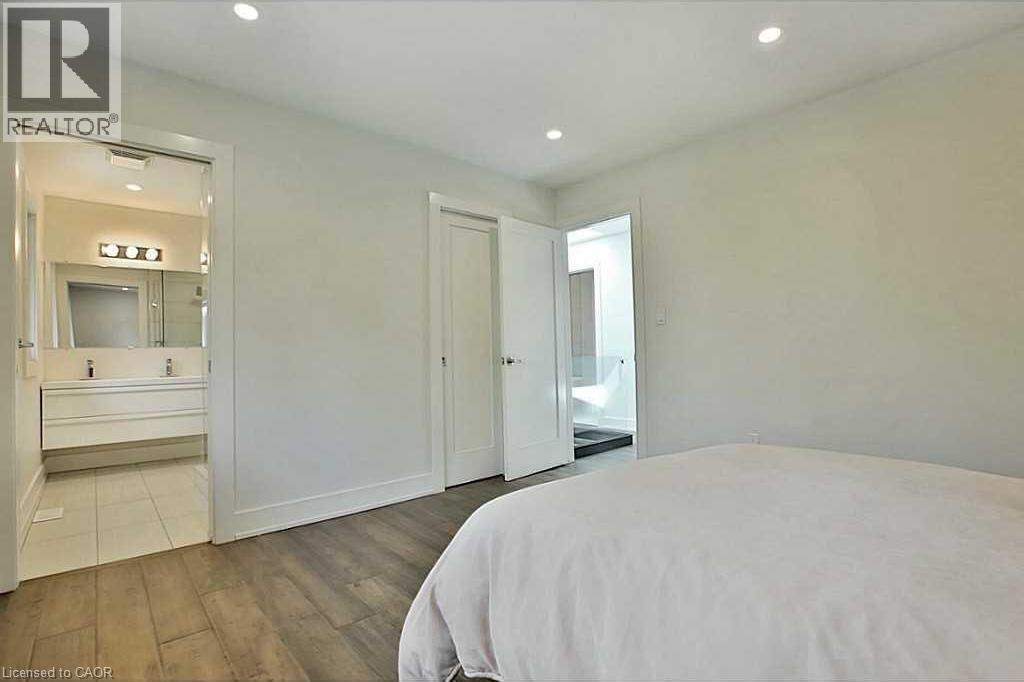 239 Guelph Line, Burlington, ON