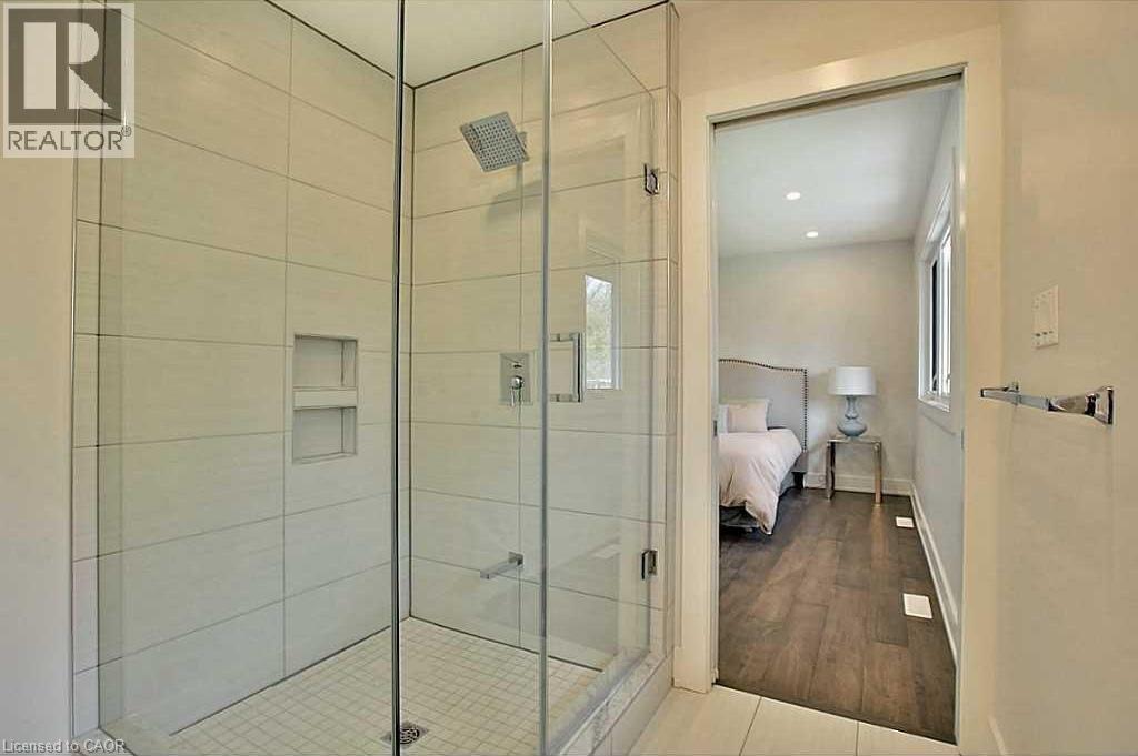 239 Guelph Line, Burlington, ON