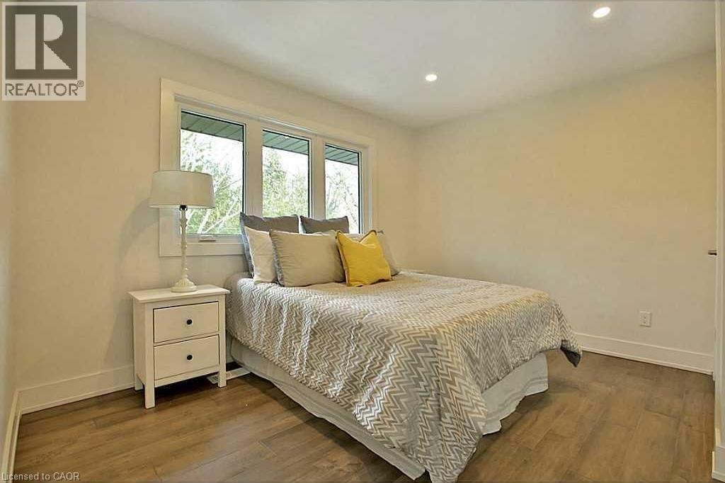 239 Guelph Line, Burlington, ON
