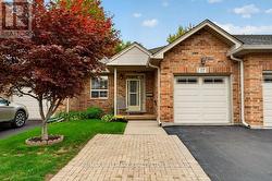 17 - 99 LINWELL ROAD St. Catharines, ON L2N 1R6