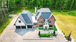 2464 15TH SIDE ROAD New Tecumseth, ON L0G 1W0