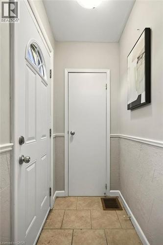 15 East 27Th Street, Hamilton, ON 