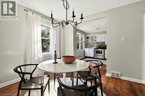 15 East 27Th Street, Hamilton, ON 