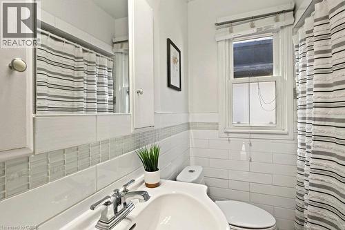 15 East 27Th Street, Hamilton, ON 
