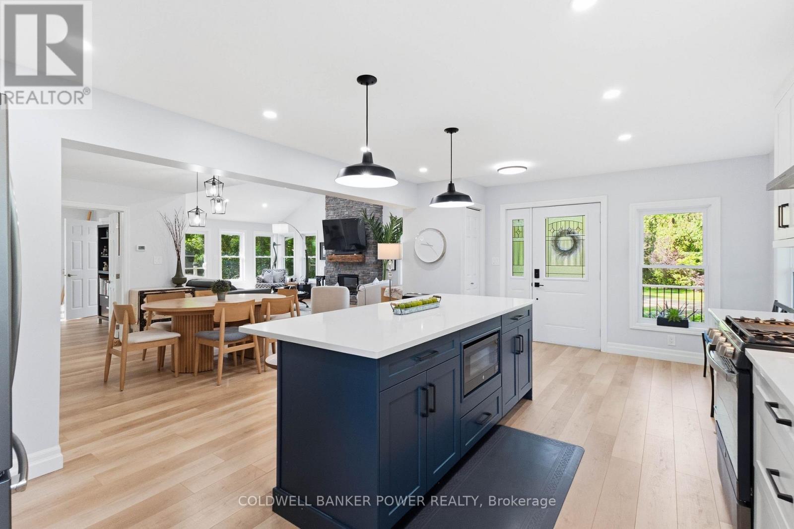 26041 Queens Line, West Elgin, ON