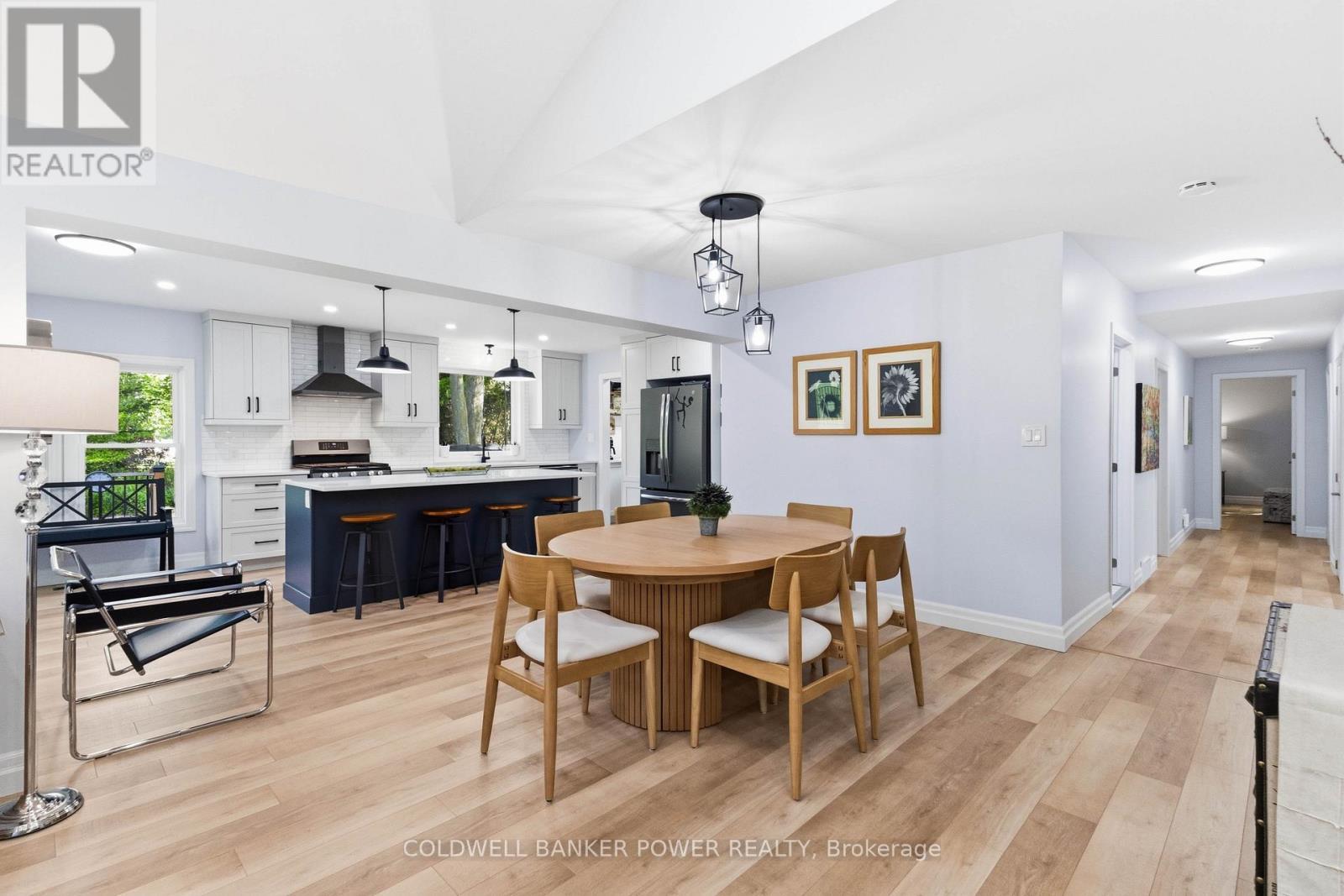 26041 Queens Line, West Elgin, ON
