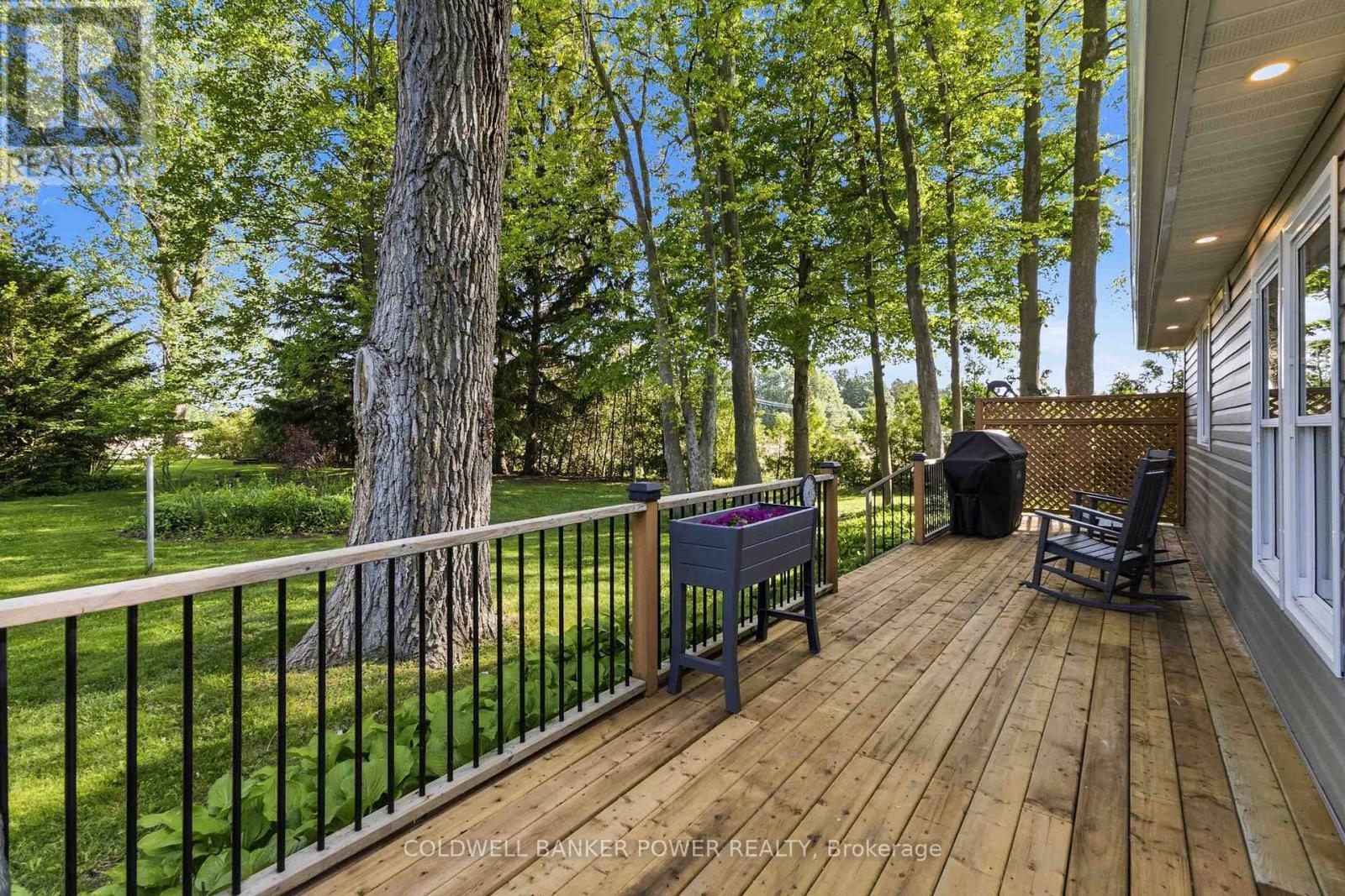 26041 Queens Line, West Elgin, ON