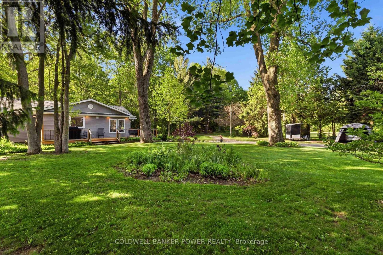 26041 Queens Line, West Elgin, ON