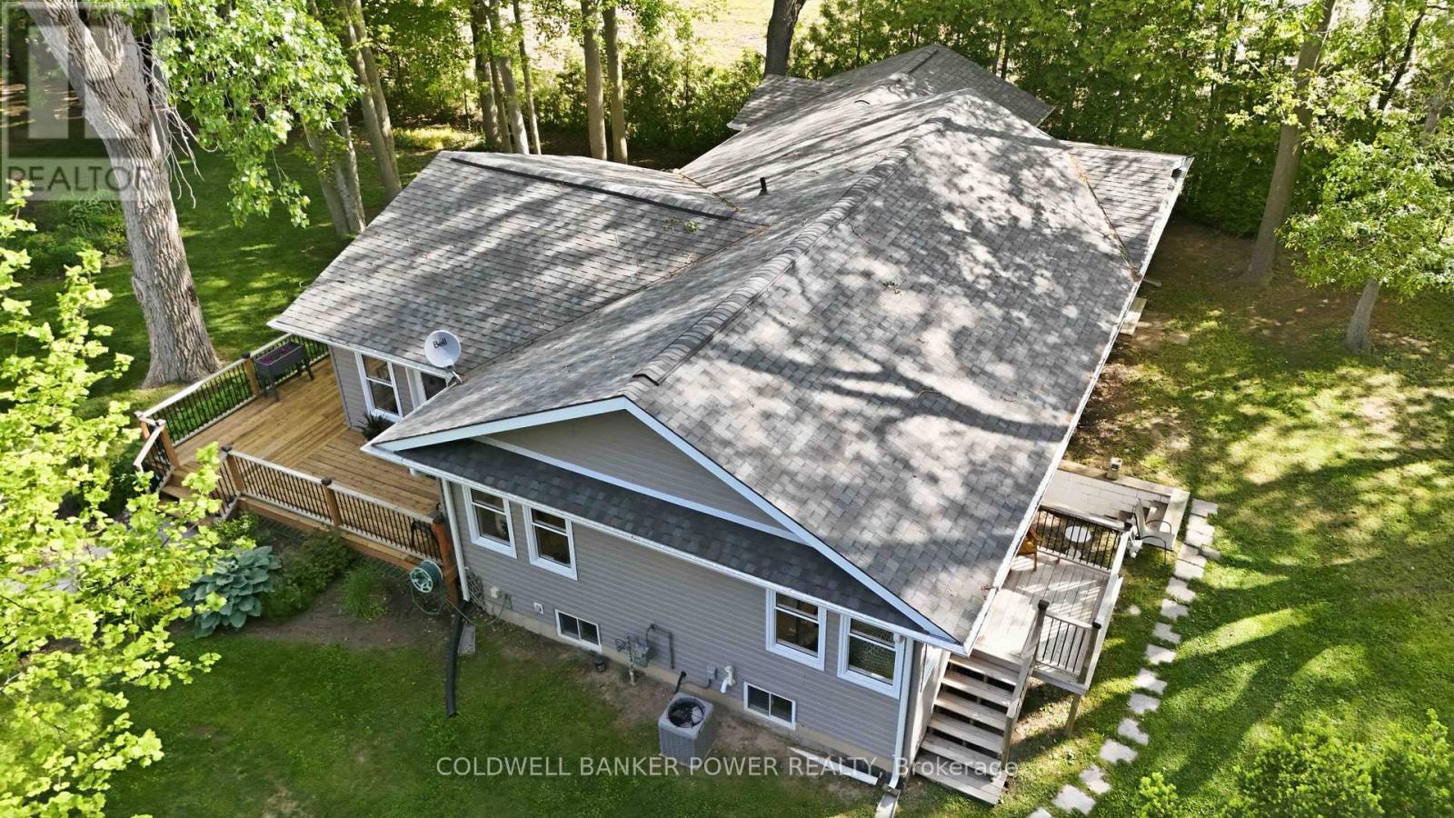 26041 Queens Line, West Elgin, ON