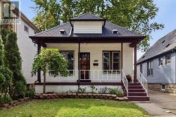 1541 LINCOLN ROAD Windsor, ON N8Y 2J3