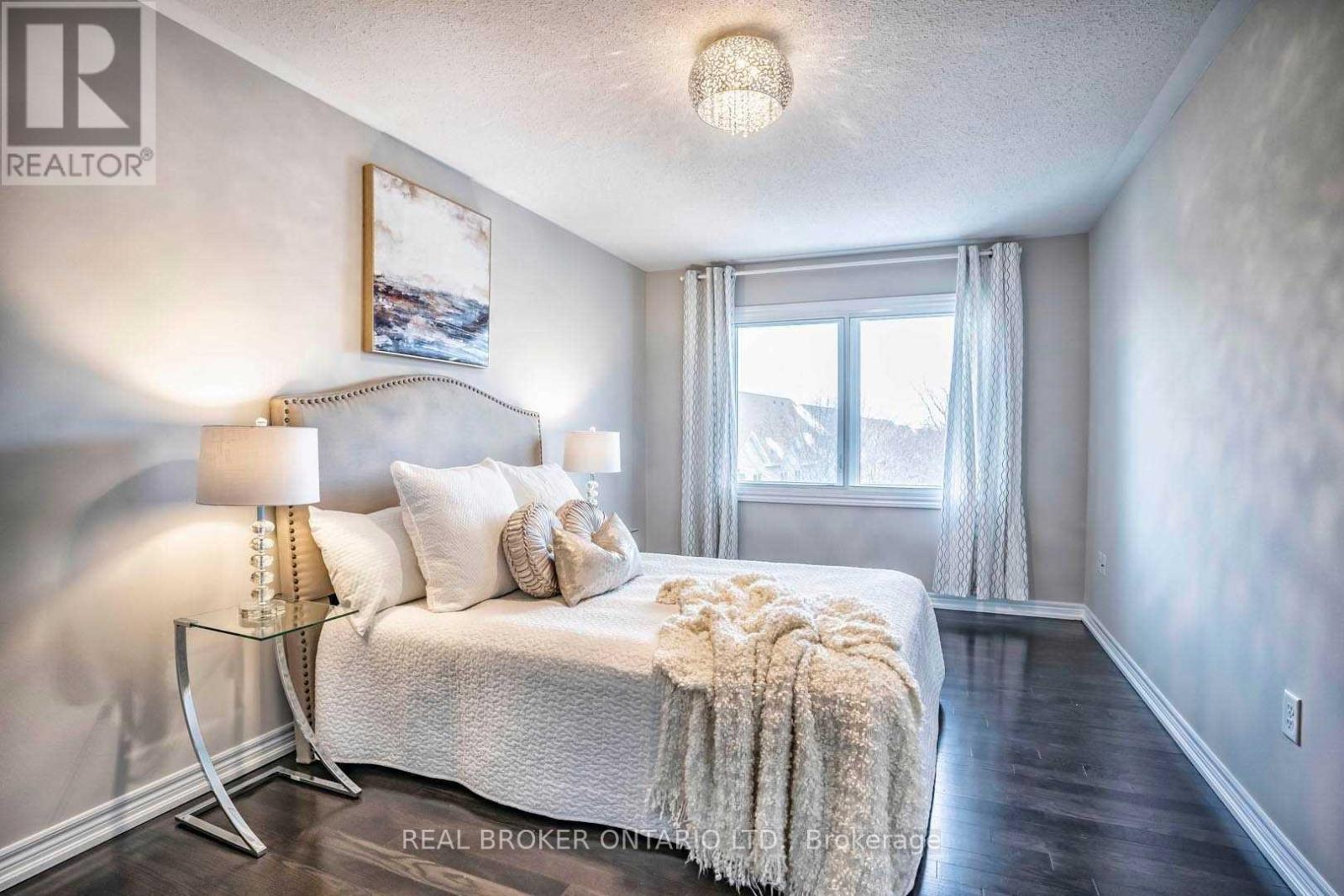 1424 Granrock Crescent, Mississauga, ON