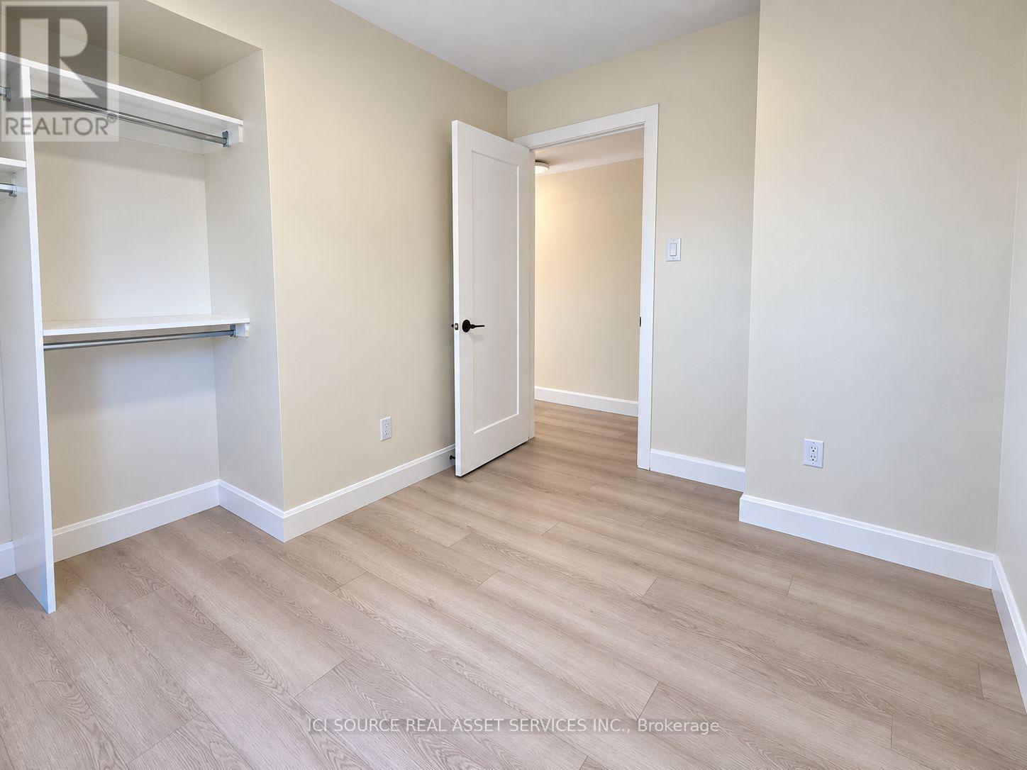 1119 Heron Road, Ottawa, ON
