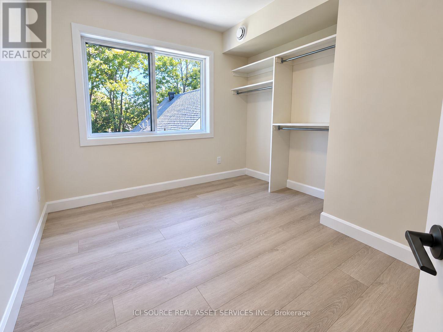 1119 Heron Road, Ottawa, ON