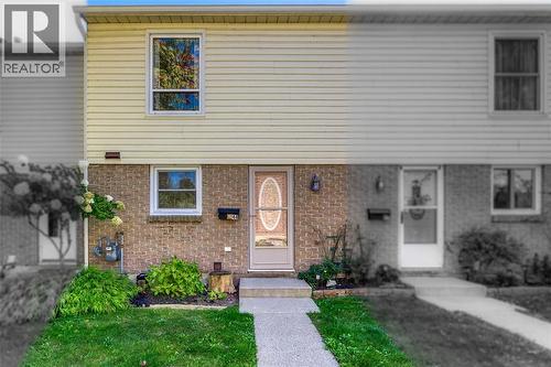 27 Turner DRIVE Unit# 44  Sarnia, ON N7S 4R9