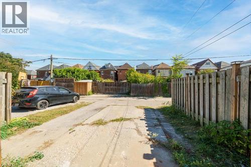 36 Sherman Avenue N, Hamilton, ON 