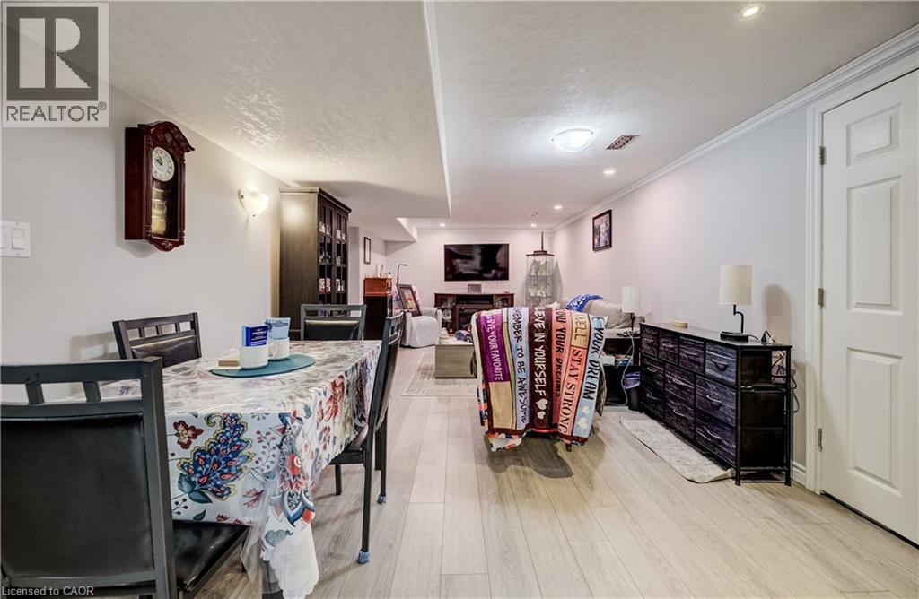 25 Culham Drive, Cambridge, ON