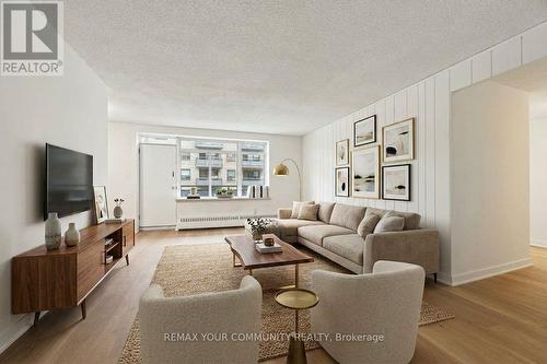 206 - 825 KENNEDY ROAD  Toronto, ON M1K 2E6