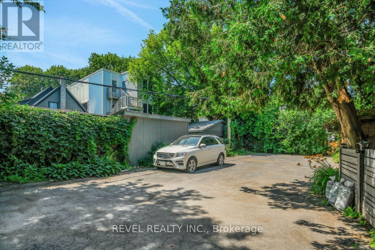 46 Newton Street, Ottawa, ON