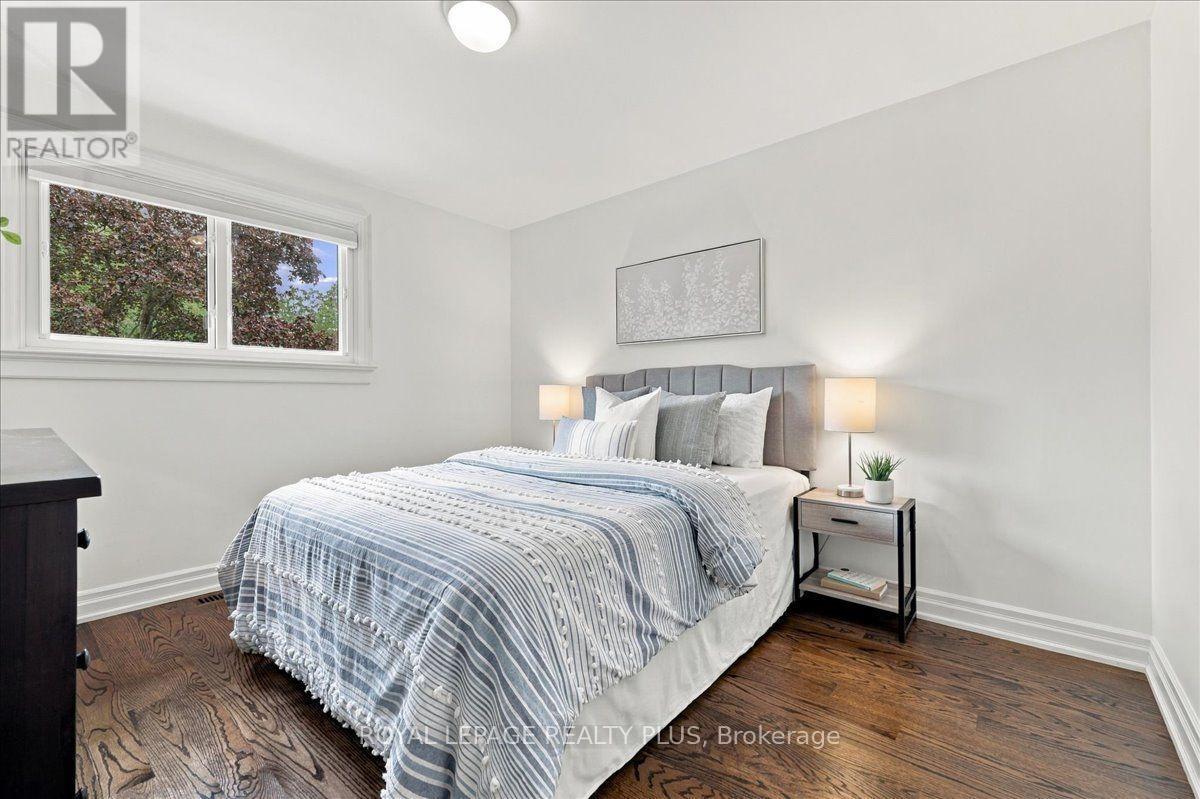 1865 Barsuda Drive, Mississauga, ON