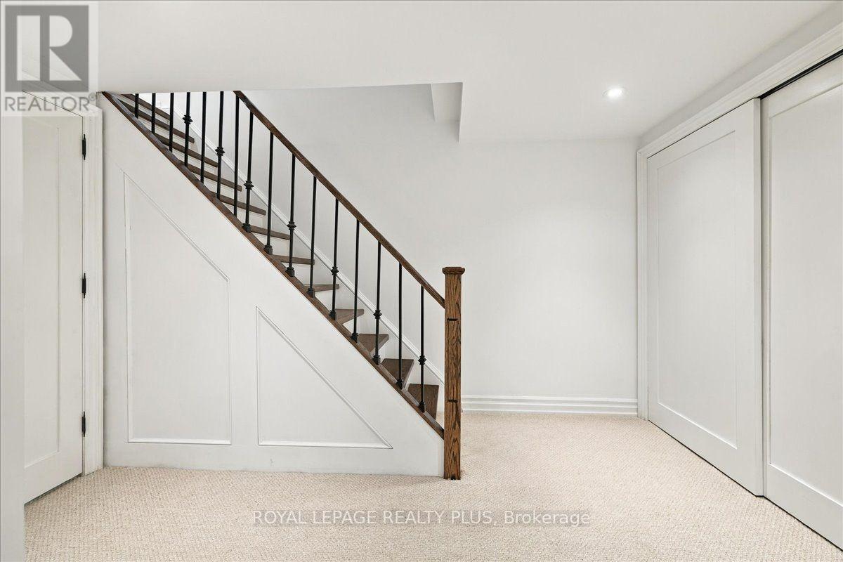1865 Barsuda Drive, Mississauga, ON