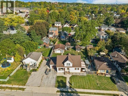 52 Third Avenue, Cambridge, ON 