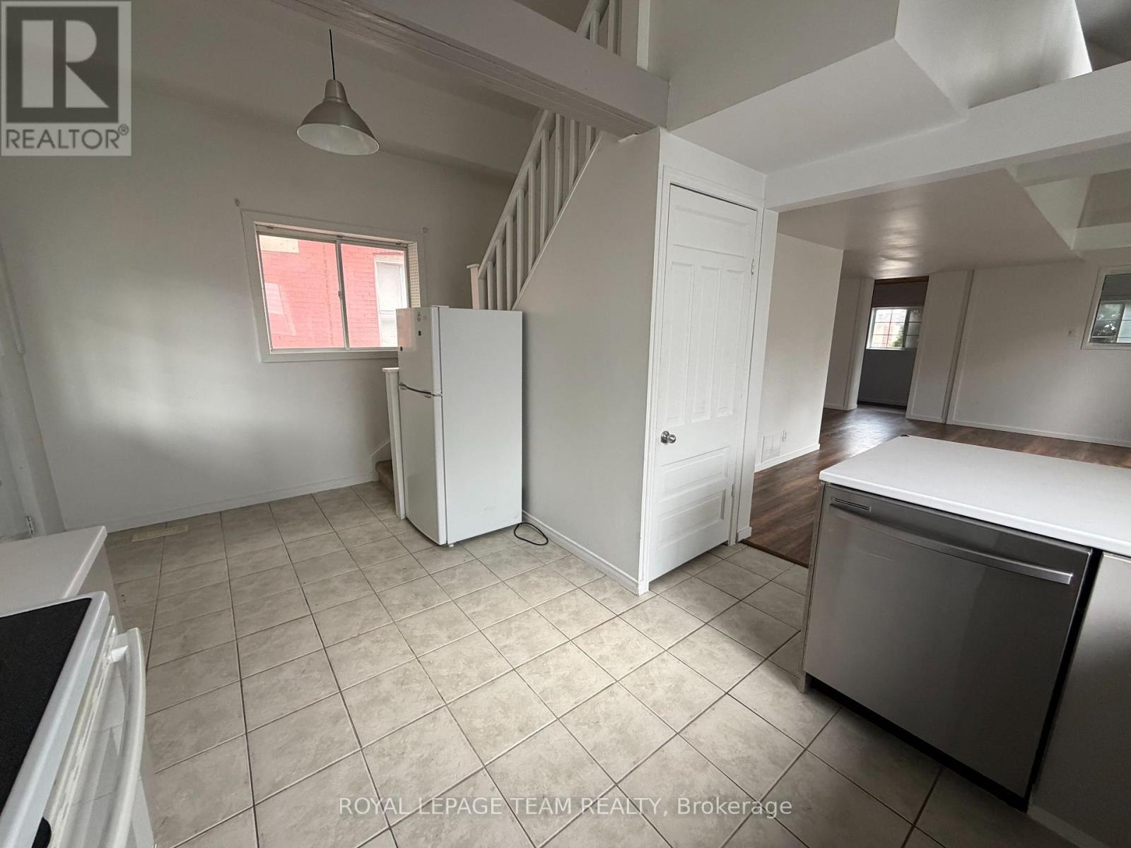 27 Poplar Street, Ottawa, ON