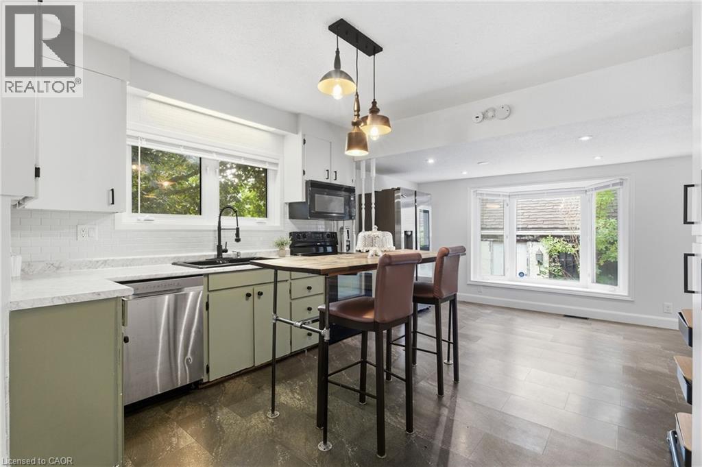 264 Britannia Avenue, Hamilton, ON