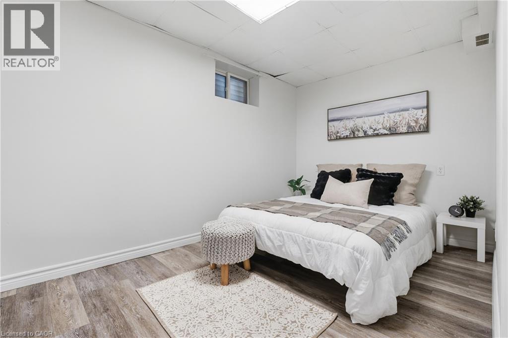 264 Britannia Avenue, Hamilton, ON