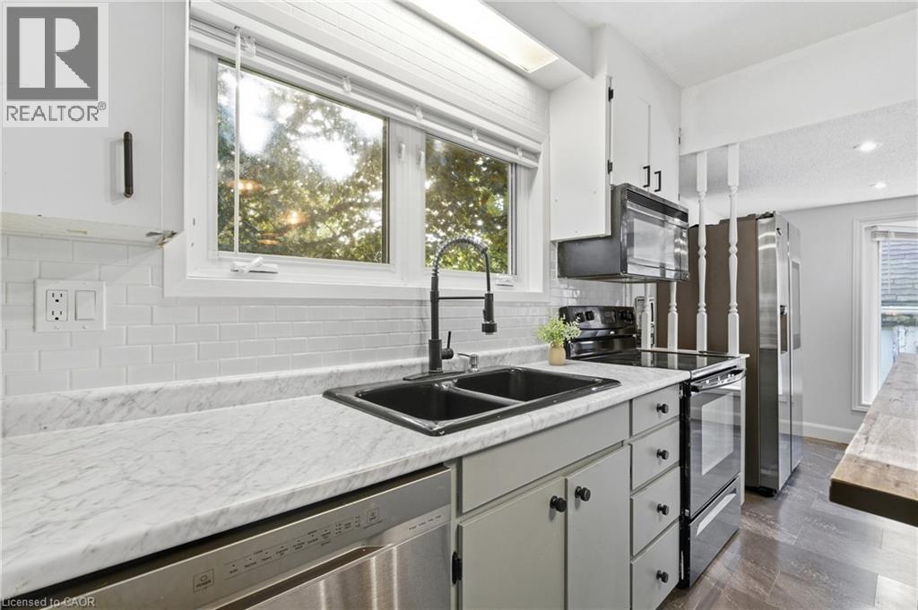 264 Britannia Avenue, Hamilton, ON