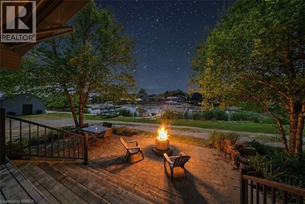 10 Reserve Street, Turkey Point, ON