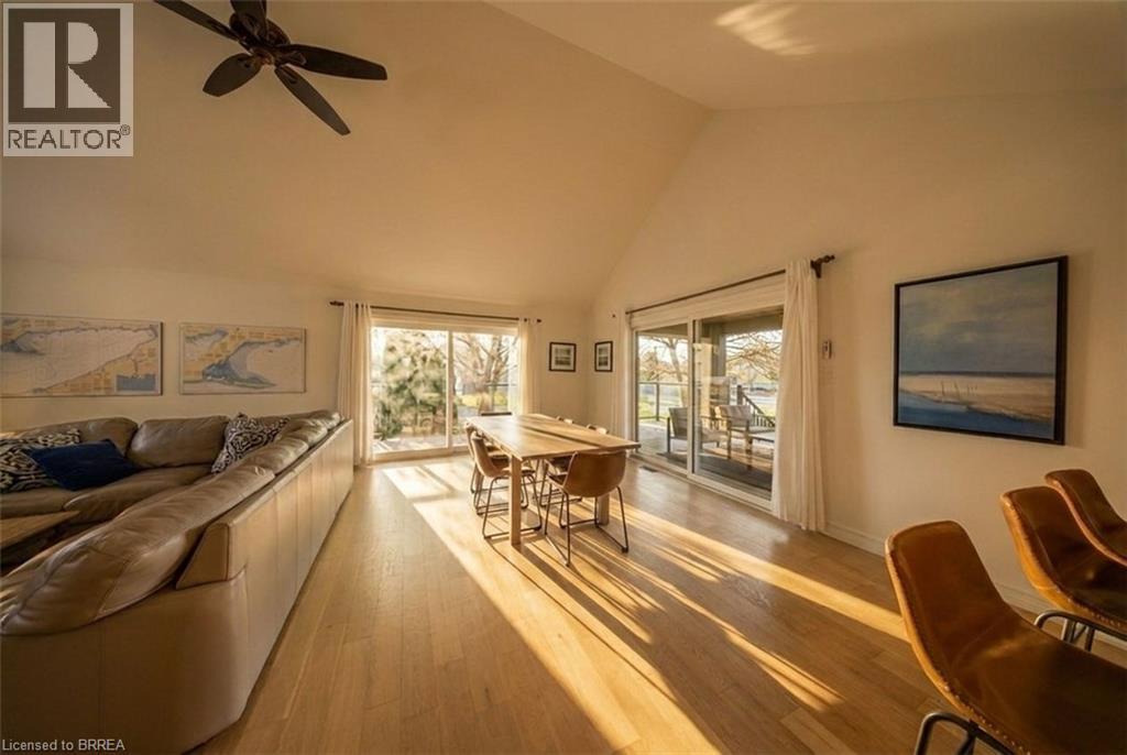 10 Reserve Street, Turkey Point, ON