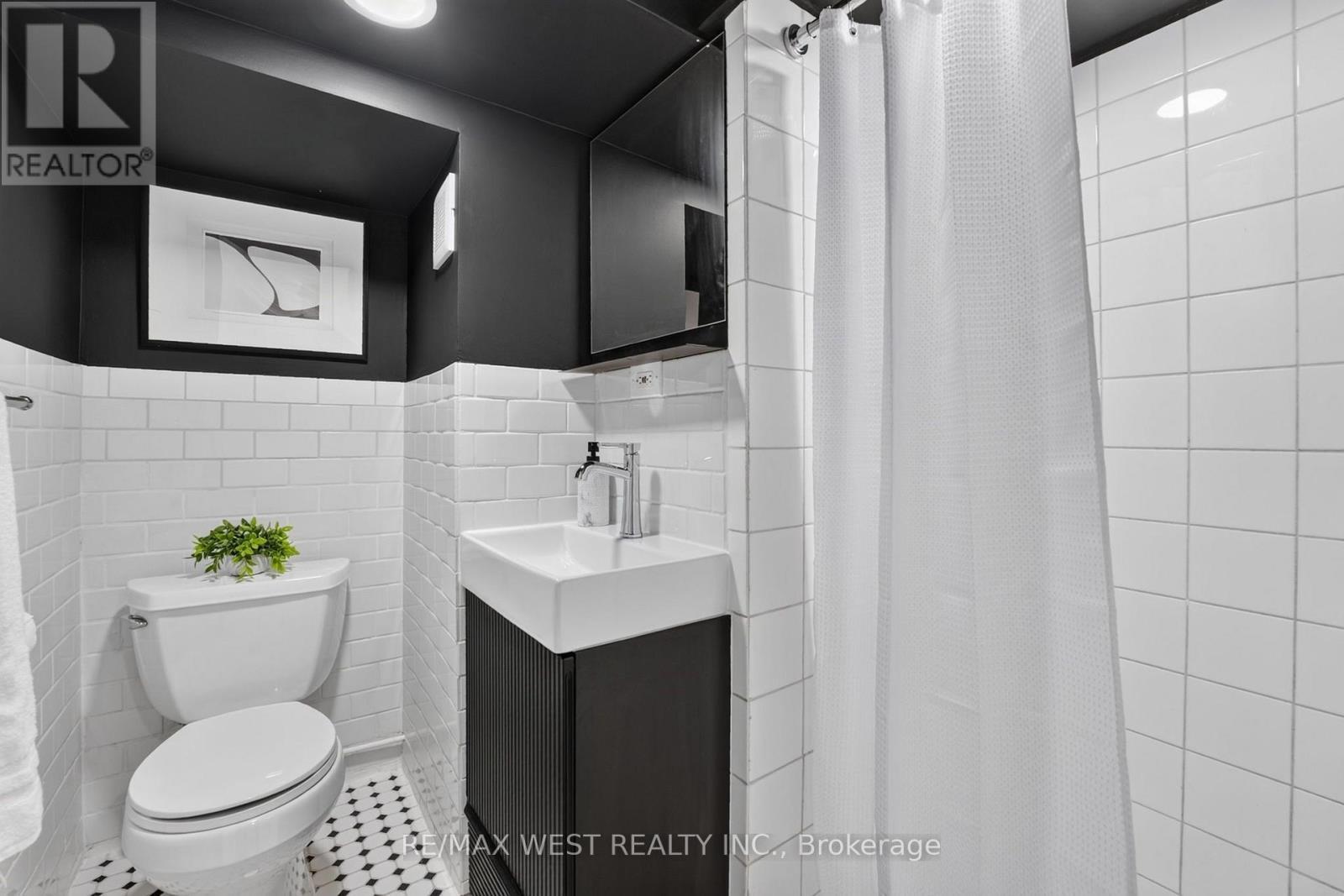 47 Deforest Road, Toronto, ON