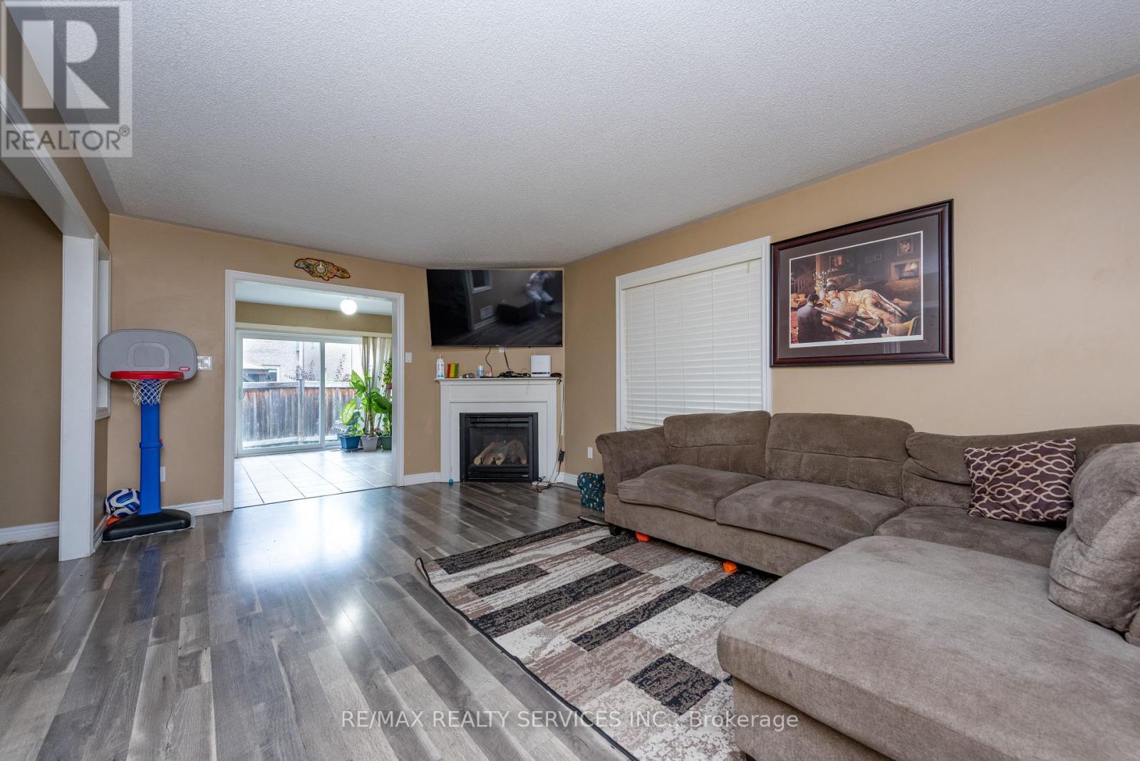 59 Beachville Circle, Brampton, ON