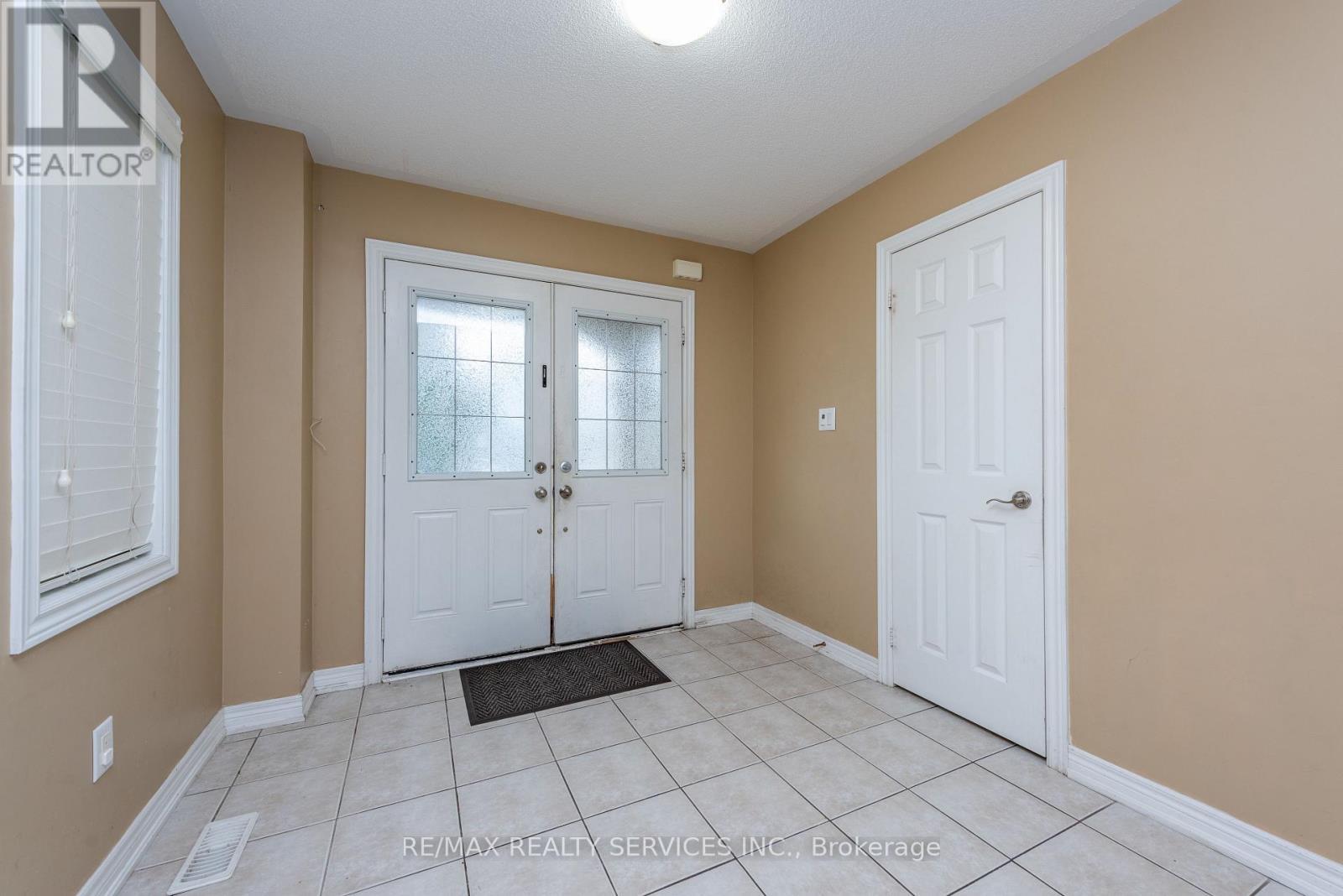 59 Beachville Circle, Brampton, ON