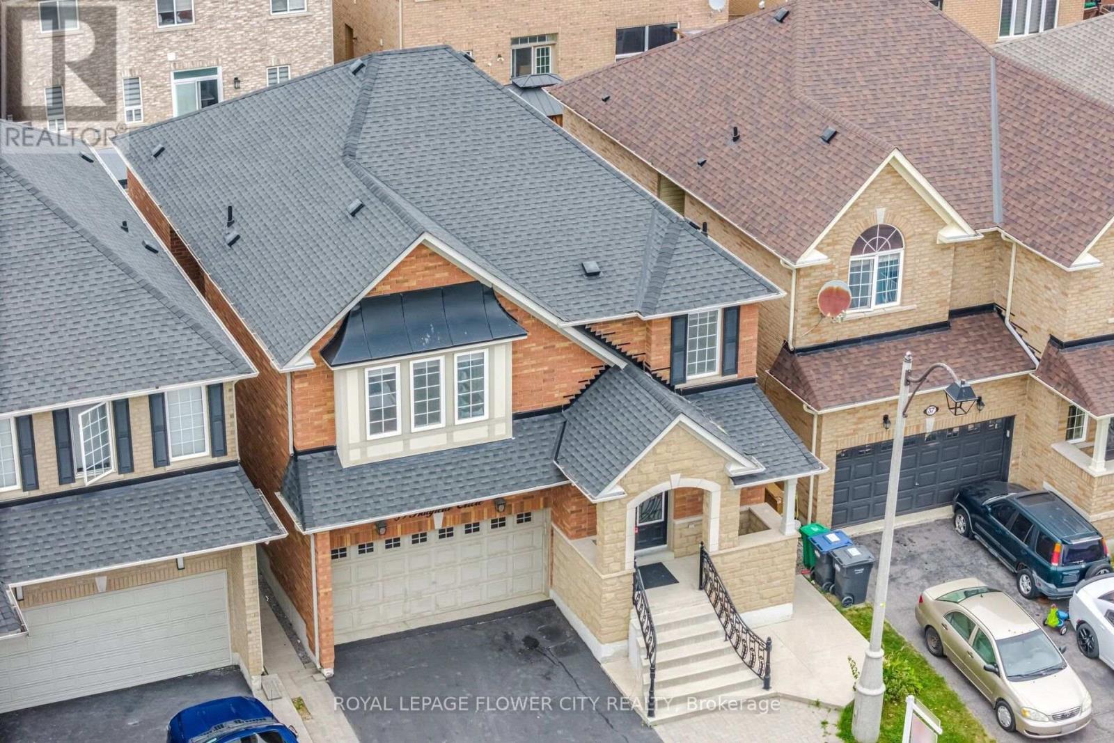 39 Hadfield Circle, Brampton, ON