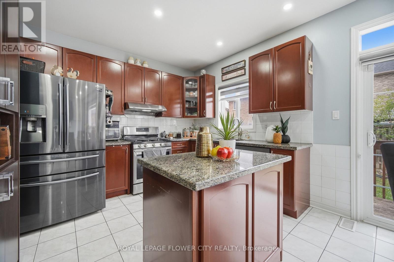39 Hadfield Circle, Brampton, ON