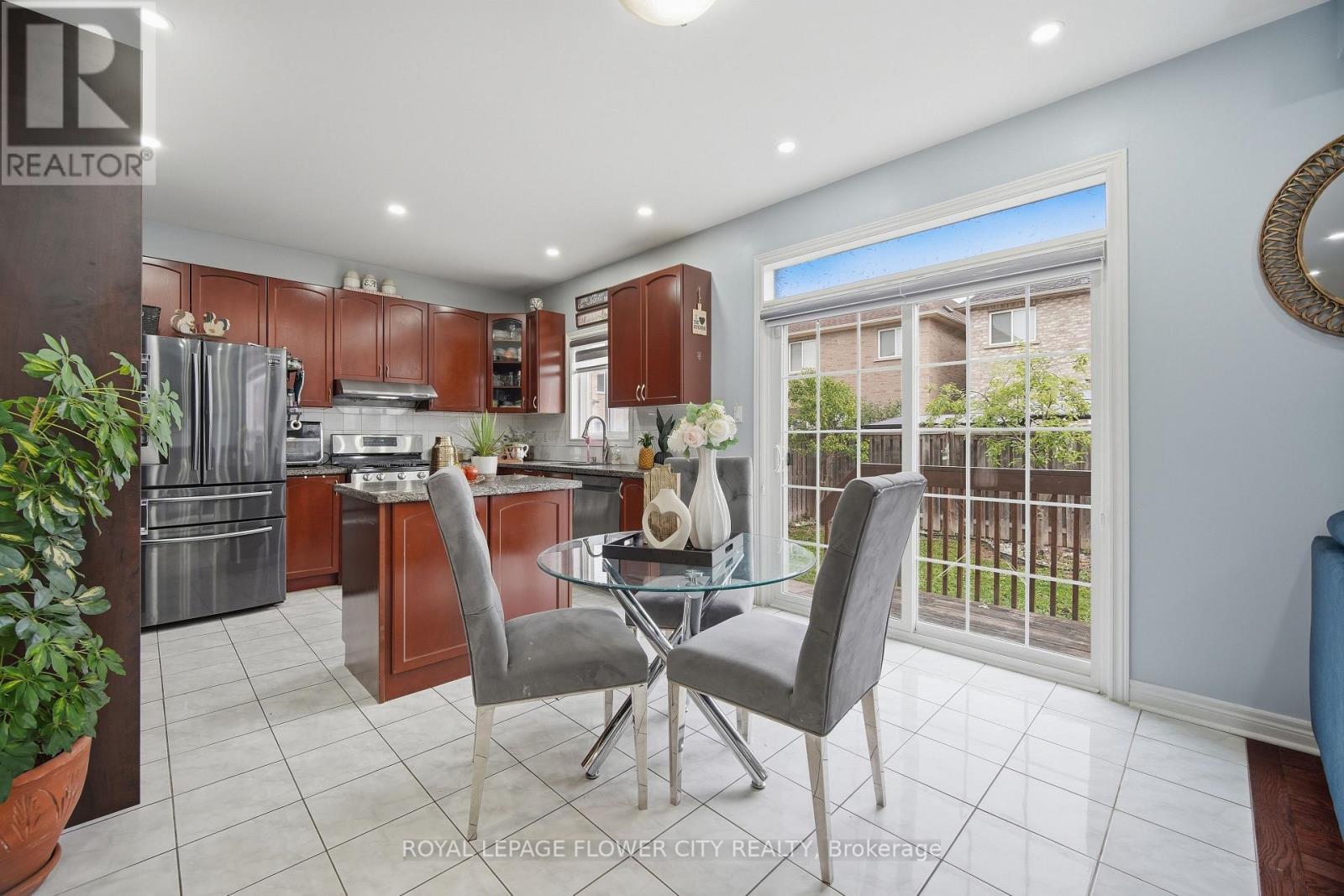 39 Hadfield Circle, Brampton, ON