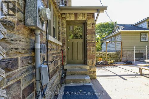 916 Queenston Road, Cambridge, ON 